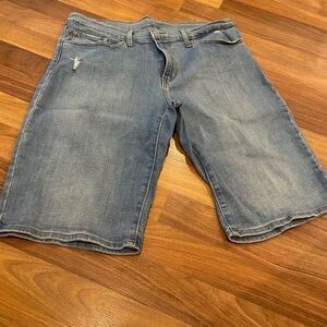 Womens Levi’s Denim Bermuda